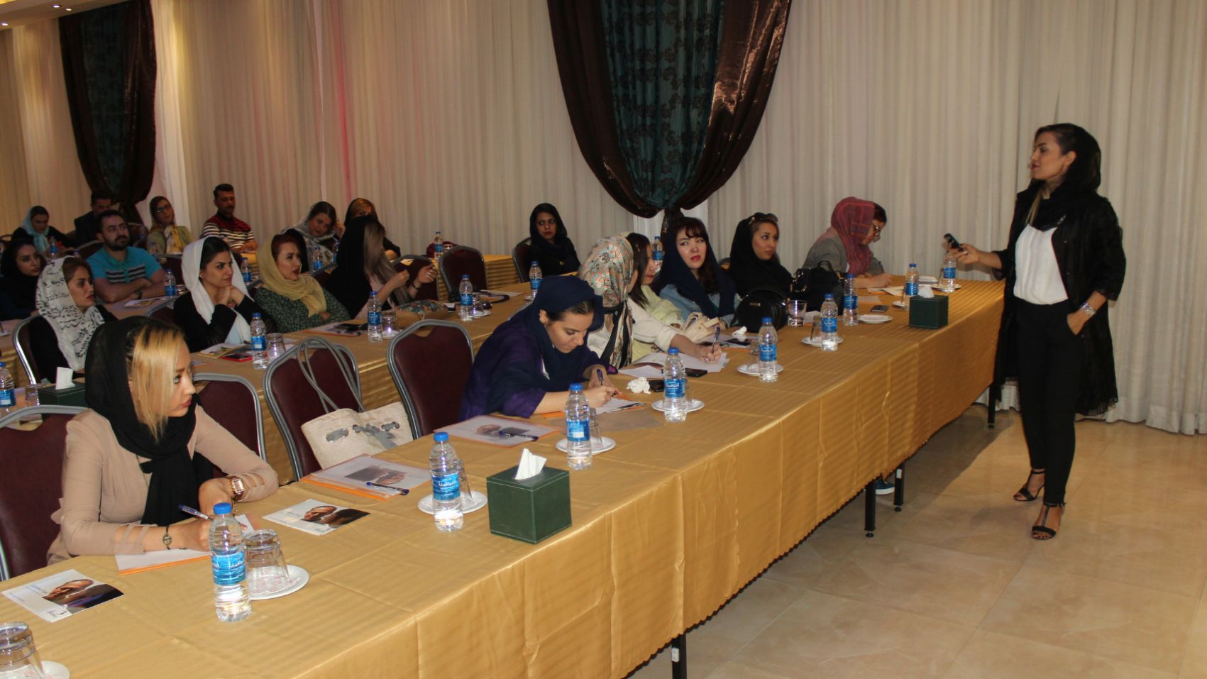 Elysee Hotel’s meeting halls