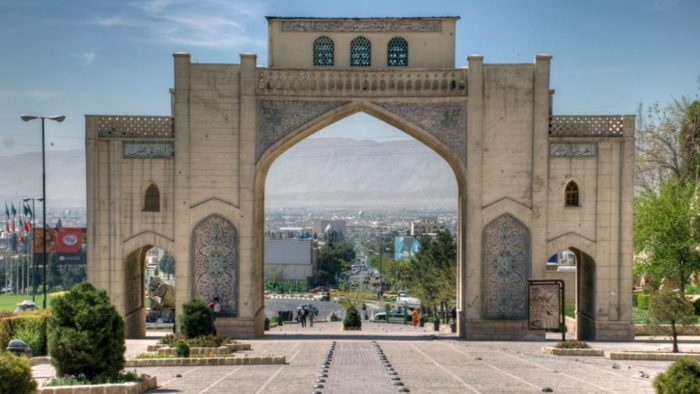 quran-gate-shiraz (2)